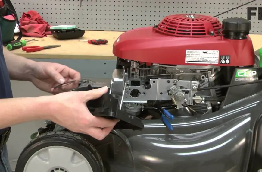 How to Clean Carburetor on Lawn Mower Honda?