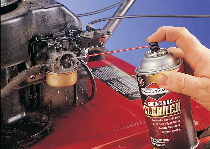 How to Clean a Carburetor on a Riding Lawn Mower