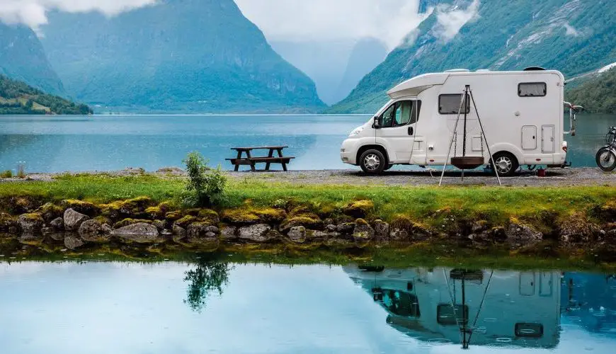 What Do You Need to Live off the Grid? Ultimate Checklist.